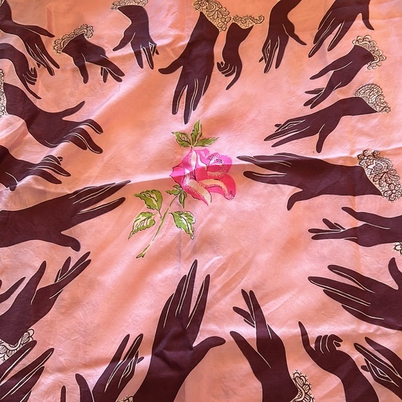LOT of super fun NOVELTY PRINT scarves! - Picture 4 of 5